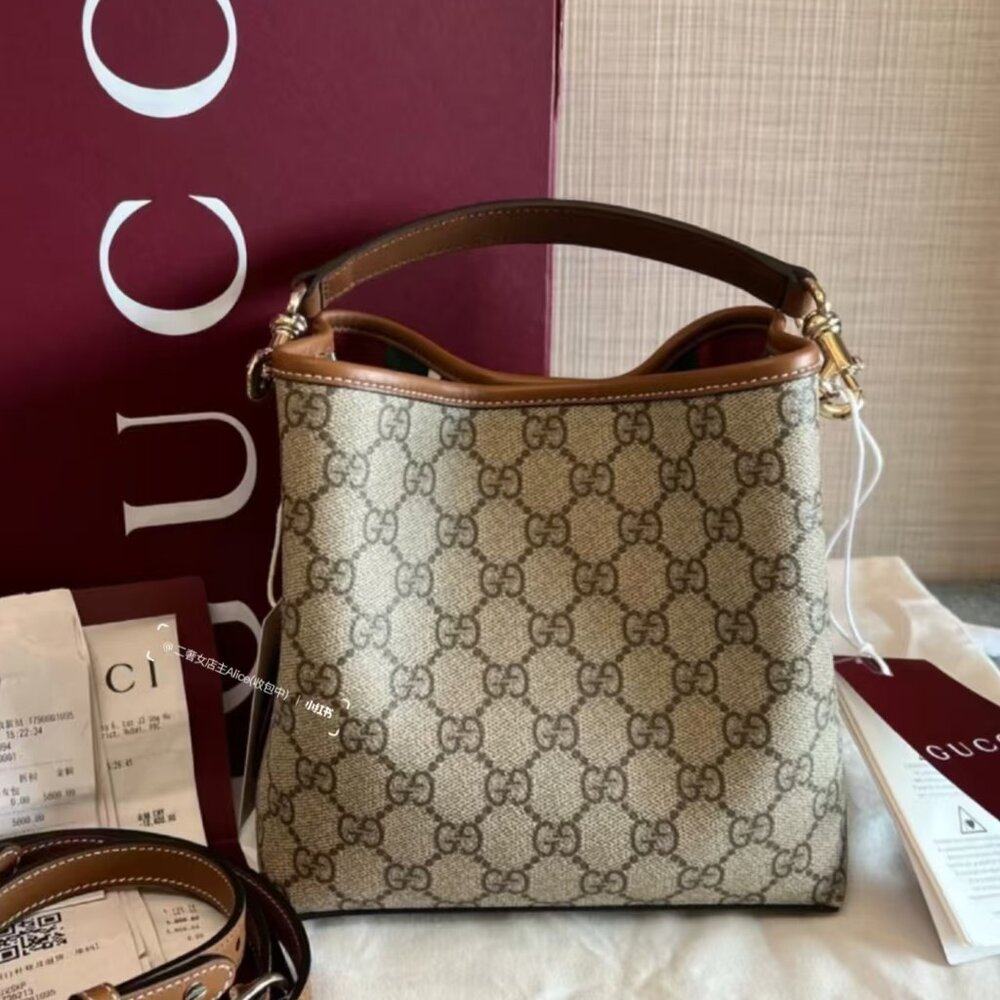 Gucci bags are new, trendy and versatile, interpreting high-end fashion attitude